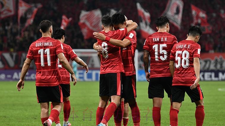 欧冠-维尼修斯双响 皇马主场3-1利物浦占先机