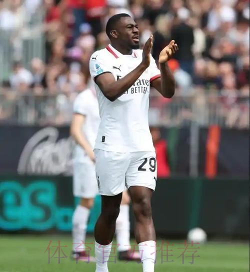 皇马准备以1.2亿欧元签下米兰边锋莱奥 皇马准备以1.2亿欧元签下米兰边锋莱奥